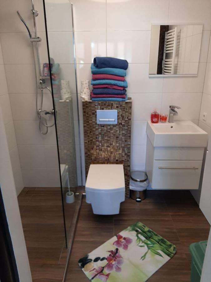 Barbarossa 3Zimmer 100M2 Bis Zu 7 Personen Apartment Meersburg Exterior photo